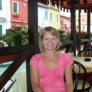 Meet your Posher, Laurie